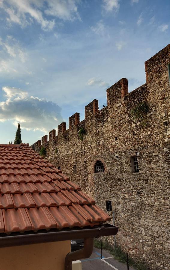 Castle Rooms Prato  Bagian luar foto