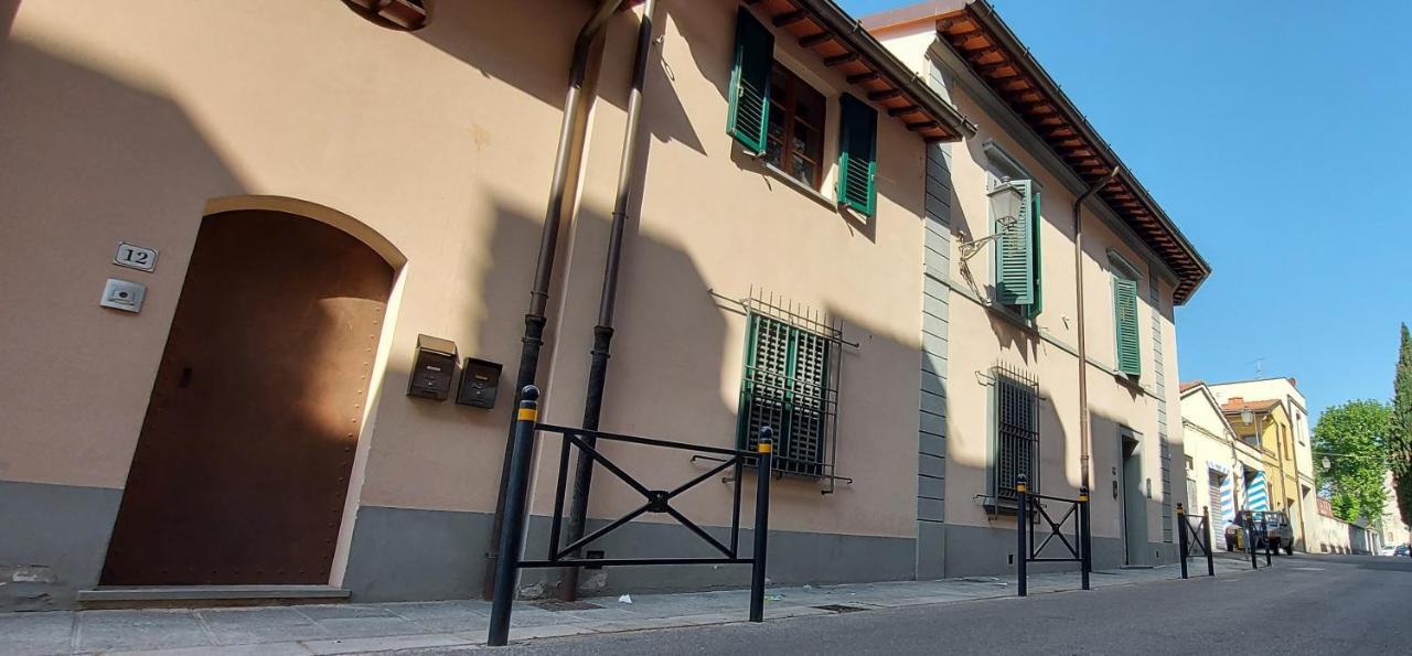 Castle Rooms Prato  Bagian luar foto